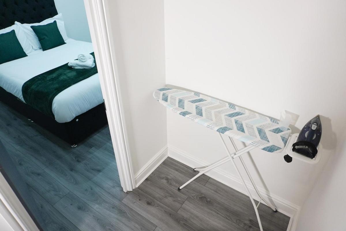 Contractors Dream, 4 Bedroom 2 Bathroom Liverpool Dış mekan fotoğraf