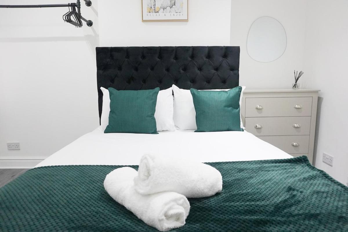 Contractors Dream, 4 Bedroom 2 Bathroom Liverpool Dış mekan fotoğraf