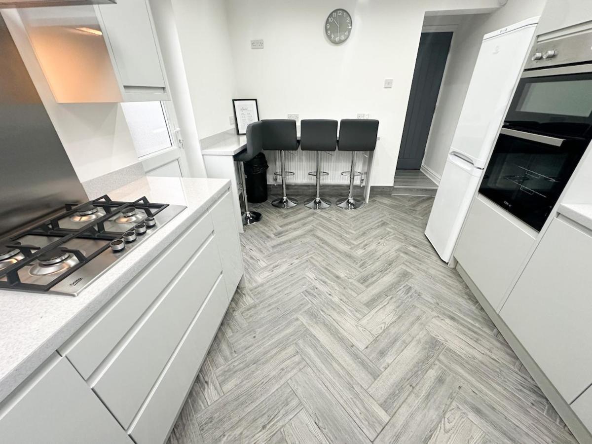 Contractors Dream, 4 Bedroom 2 Bathroom Liverpool Dış mekan fotoğraf