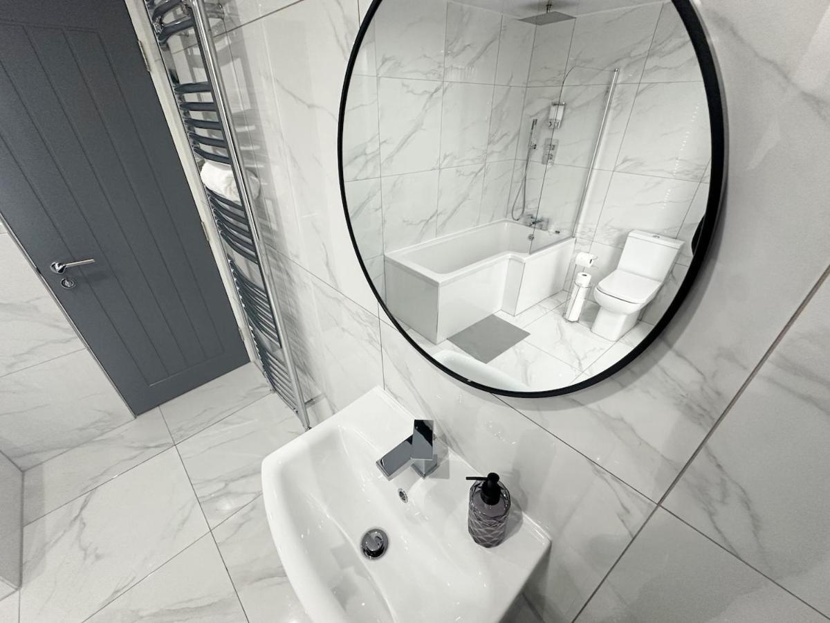 Contractors Dream, 4 Bedroom 2 Bathroom Liverpool Dış mekan fotoğraf